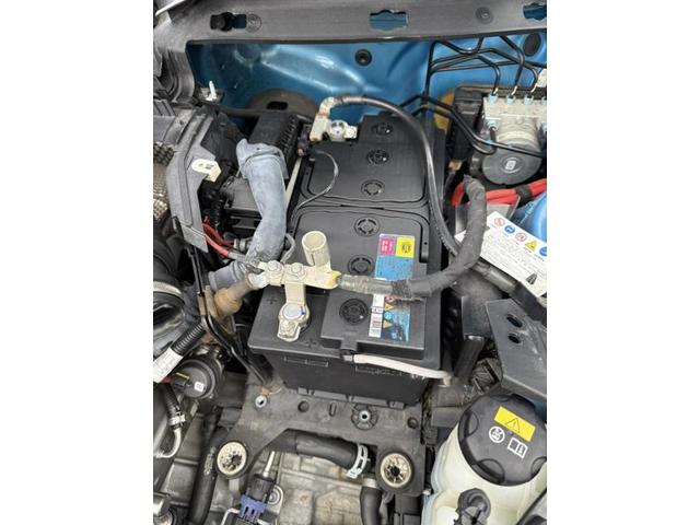 BMW MINI COOPER D 3D ボンネットアジャスター、バッテリー、ペンドラムサポート、右エンジンマウント交換を致しました。 八王子市 相模原市 昭島市 立川市 府中市 町田市 日野市 多摩市F54 F55 F56 F57 F60