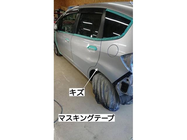 【ホンダ　フィット】【バッグドア、バンパーに凹み　鈑金塗装修理】