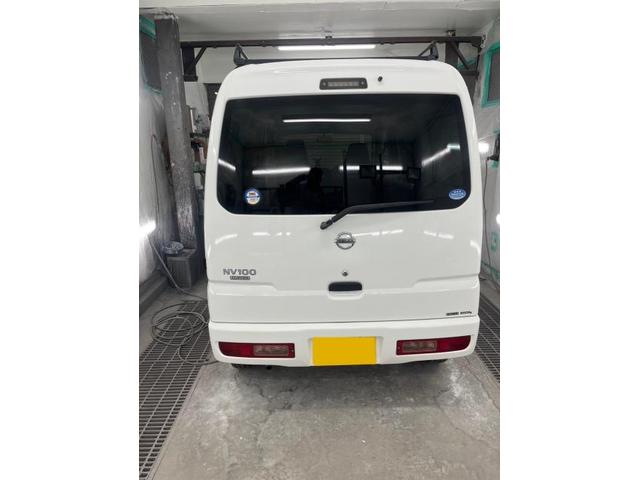 【日産　クリッパーバン】【リアバンパー，リアゲートのヘコミ，キズ修理　部品交換＆鈑金塗装】