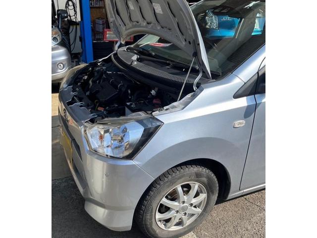 【ダイハツ　ミライース】【衝突によるフロントのヘコミ　部品交換＆塗装による対応】