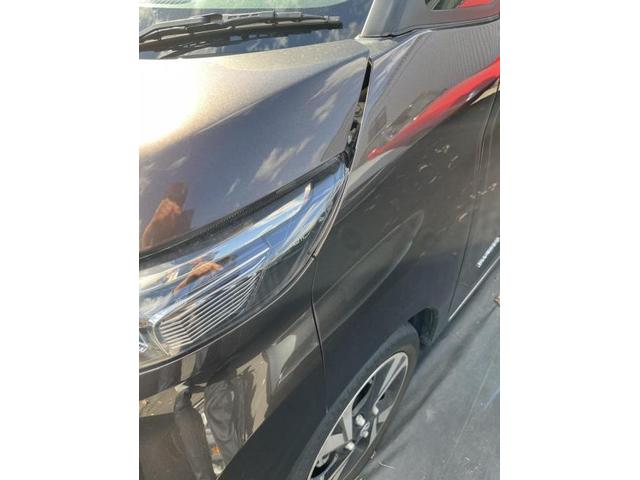 【日産　ルークス】【衝突事故によりボンネット変形　修理】