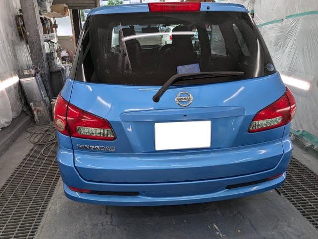 【日産　ウイングロード】【リア部分の激しい変形、キズ　部品交換および鈑金塗装、溶接による修理