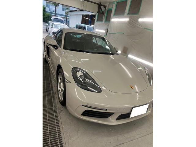 【ポルシェ　ケイマン】【サイドスポイラーのキズ　塗装修理】