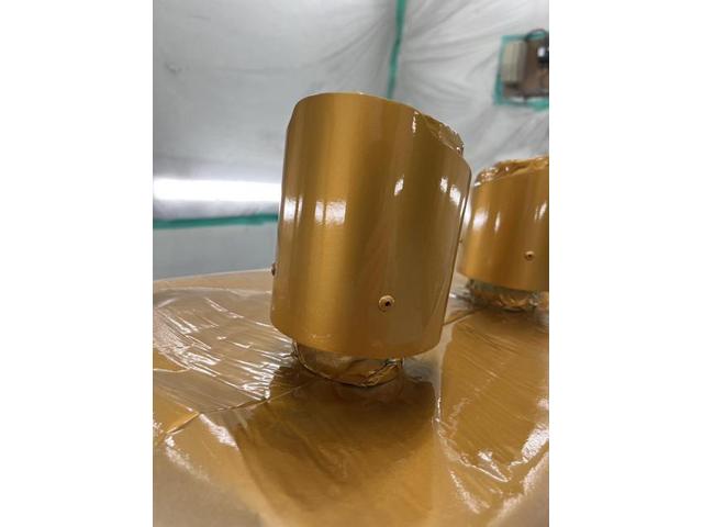 【ポルシェ　マカン】【ドアサッシ、マフラーカッター塗装】