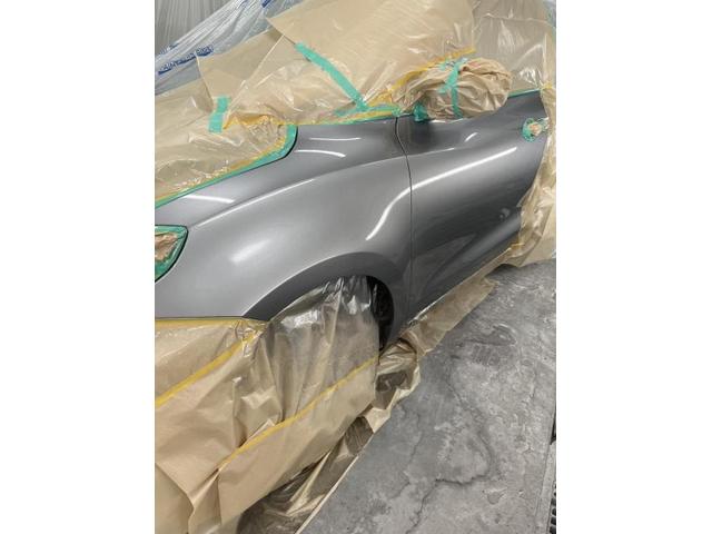 【スズキ　スイフト】【左フロントフェンダーのヘコミキズ　鈑金・塗装にて対応】