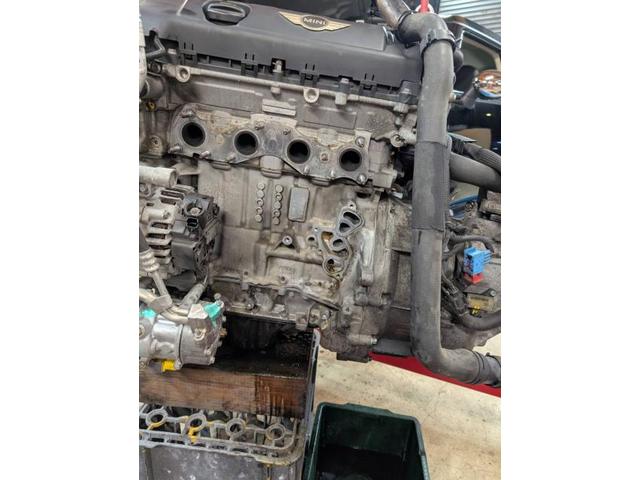 【ミニ　クーパー】【クラッチ滑りで速度が出ない　クラッチディスク交換】