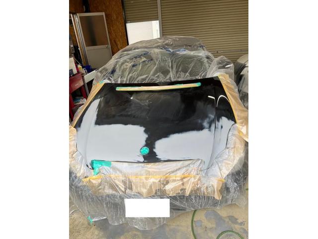 【メルセデス・ベンツ　Cクラス】【ボンネット塗装剥がれ修理】