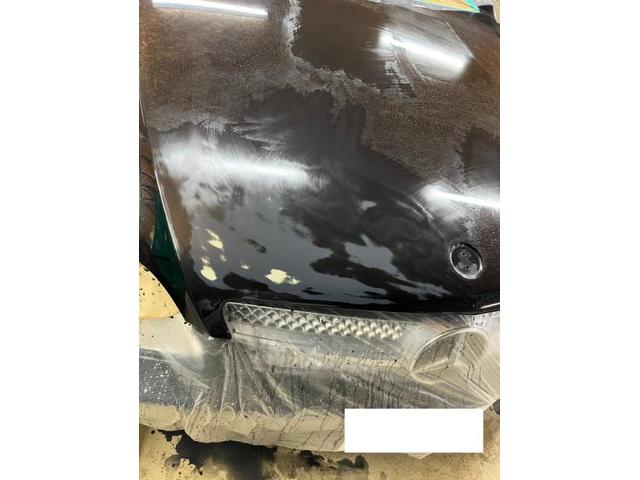 【メルセデス・ベンツ　Cクラス】【ボンネット塗装剥がれ修理】