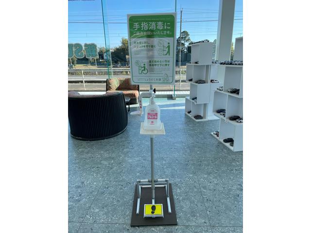 トヨタカローラ千葉株式会社 八日市場店U-Car展示場(3枚目)
