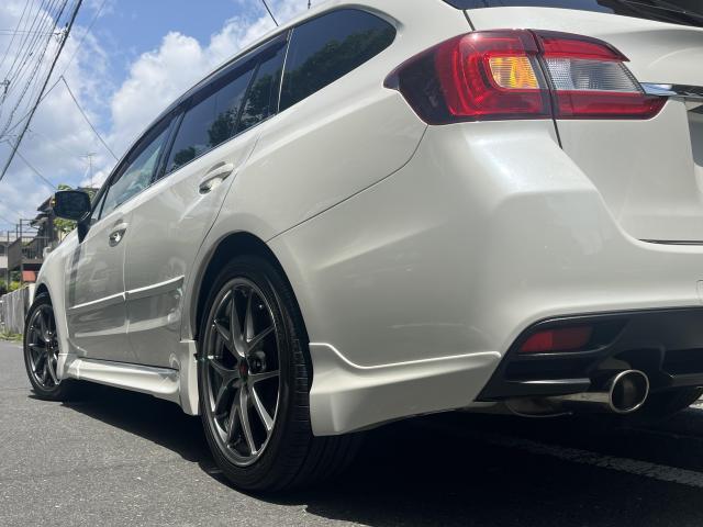 スバル　レヴォーグ　中古車販売 昭島市のお客様　マークⅡワゴン下取り