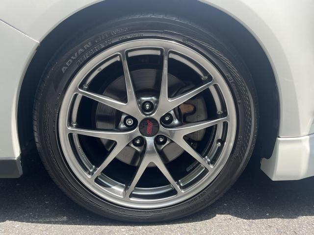 スバル　レヴォーグ　中古車販売 昭島市のお客様　マークⅡワゴン下取り