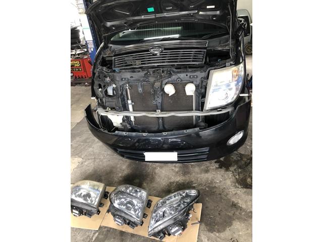 E５１ エルグランド ヘッドライト 持ち込み  交換　横浜市　戸塚区　鎌倉市