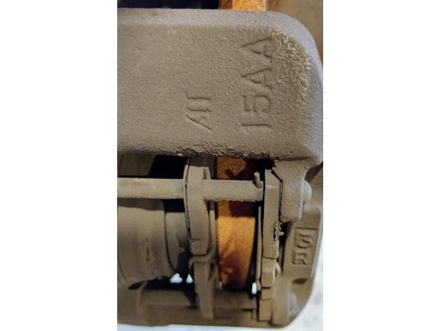 ハイゼット　フロントブレーキパット交換
