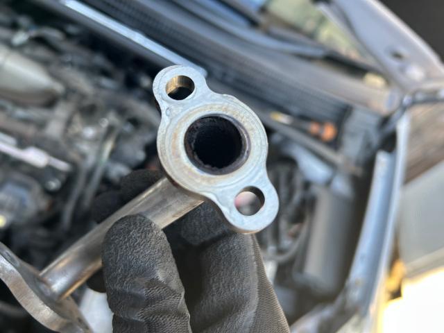 ZVW30  プリウス　アイドリング時ガタガタ音　スピード出ない　エンジンガラガラ音　EGRバルブ洗浄　代車無料　レッカー　レンタカー　埼玉県　上尾市　さいたま市