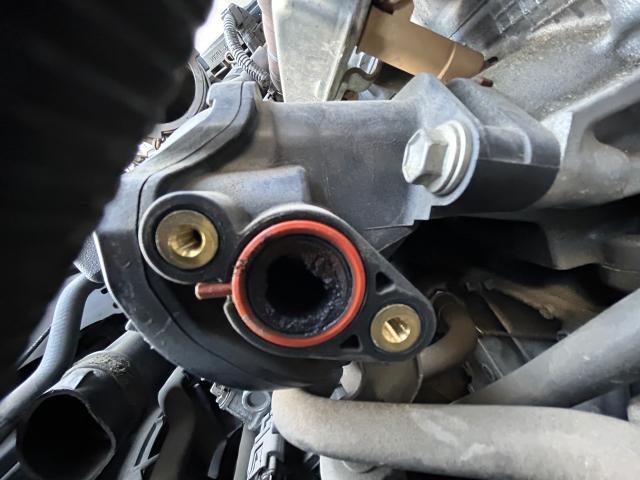 ZVW30  プリウス　アイドリング時ガタガタ音　スピード出ない　エンジンガラガラ音　EGRバルブ洗浄　代車無料　レッカー　レンタカー　埼玉県　上尾市　さいたま市