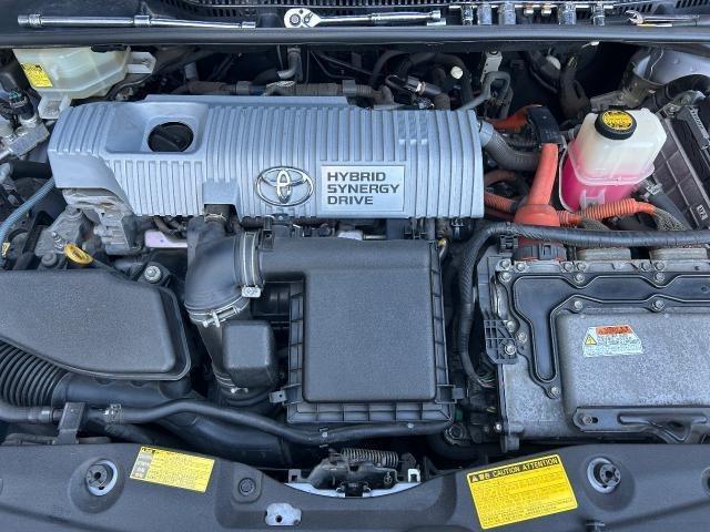 ZVW30  プリウス　アイドリング時ガタガタ音　スピード出ない　エンジンガラガラ音　EGRバルブ洗浄　代車無料　レッカー　レンタカー　埼玉県　上尾市　さいたま市