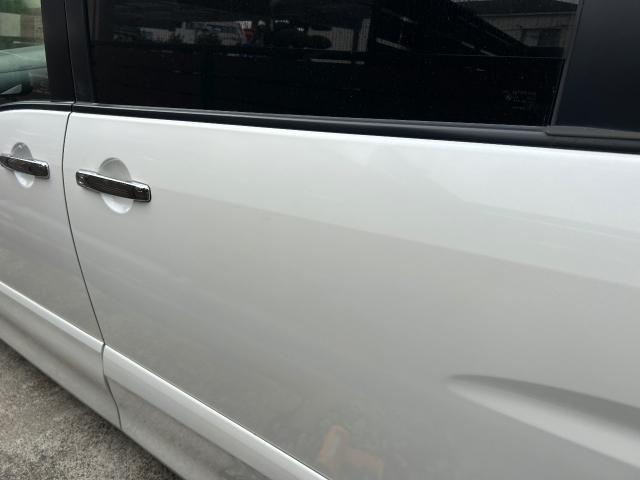 【キズ・ヘコミ直し】日産セレナ　スライドドア交換　塗装剥がれ　板金塗装　鈑金　即日納車できます　保険修理対応店　代車無料　レンタカー貸出　レッカー対応　埼玉県