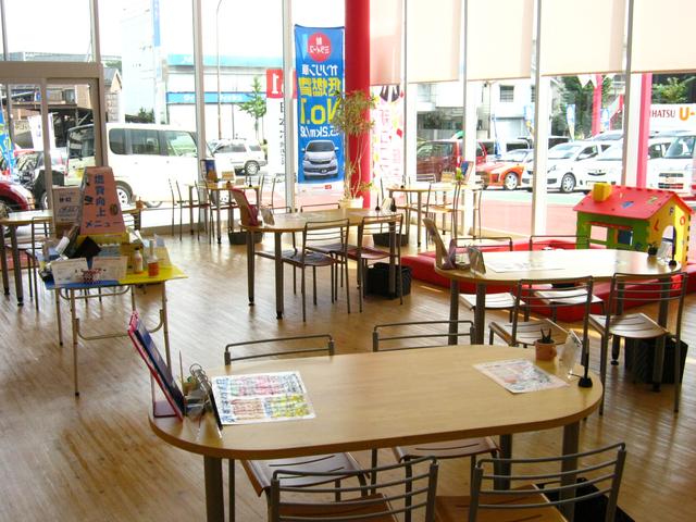 ダイハツ東京販売(株) U-CAR練馬北町(4枚目)