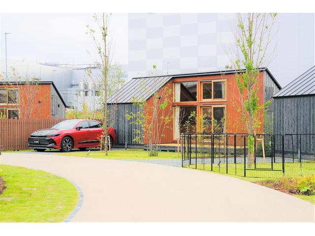 ウエインズトヨタ神奈川株式会社 WEINS PARK U-BASE海老名 サービス紹介の1つ目