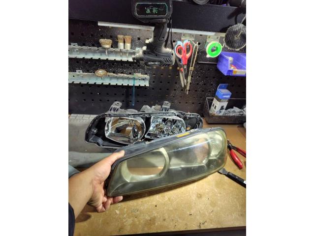日産　スカイライン　ヘッドライトレンズ交換　平塚　茅ヶ崎　大磯　小田原　伊勢原　藤沢　厚木