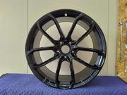 パウダーコート（粉体塗装）が可能です。