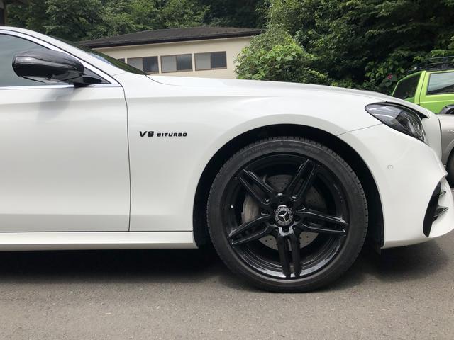 メルセデスベンツ　E２２０D　フロントグリル　交換　ダウンサス　ワイドスペーサー取り付け　輸入車　国産車