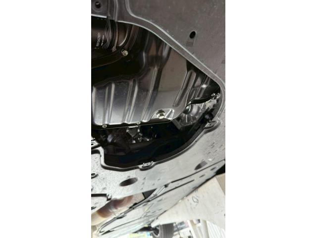 ハリアー　オイル交換＆エレメント交換