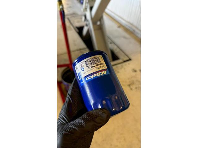 シボレー K1500 オイル交換＆エレメント交換