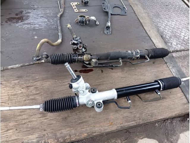 スバル　インプレッサＷＲＸ　ステアリングギアボックスの交換作業