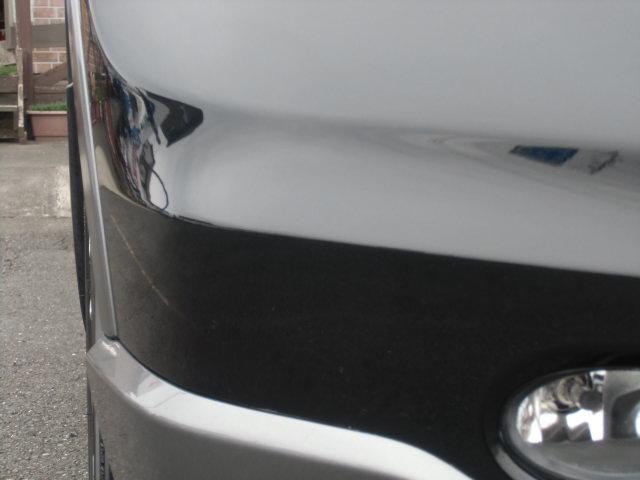 CR-V フロントバンパー　板金塗装