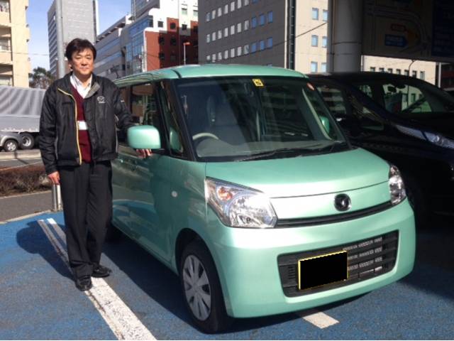 スタッフ紹介1