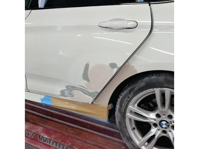 BMW鈑金　BMW2シリーズドア鈑金　クォーター鈑金さいたま市岩槻区　川口　草加　越谷　外車鈑金修理