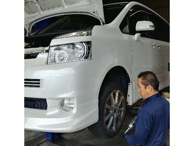 トヨタヴォクシー車検　１日車検格安さいたま市岩槻区　ZRR70車検安く越谷　川口車検早い