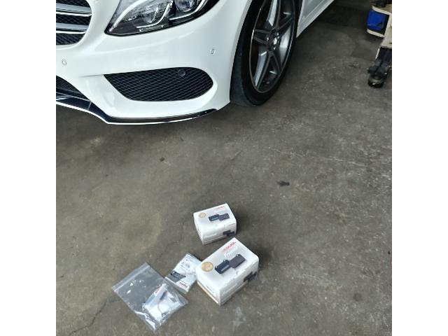 ベンツブレーキパット交換さいたま市岩槻区　W205パット持ち込み交換　パーツ持ち込み可能さいたま市格安メンテナンス