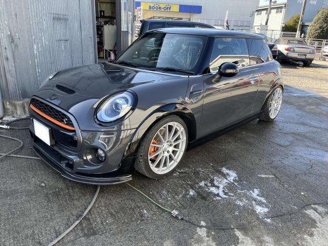 F56 ミニ オリジナルオーバーフェンダー 取付 杉戸町 春日部市 F56 ミニ オリジナルオーバーフェンダー 取付 杉戸町 春日部市