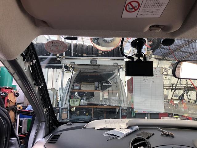 デミオ　ドライブレコーダー取付　ドライブワン４K　日野市