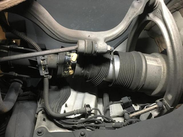 w221ベンツ エアサス交換 長野市