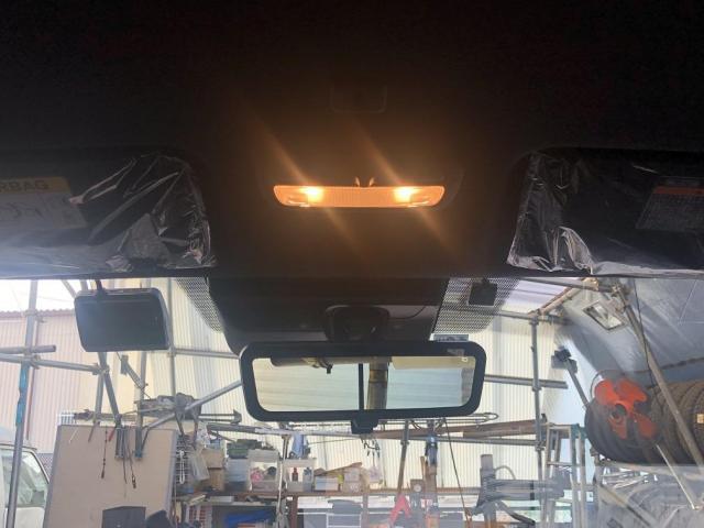 ハイエース　LEDライト　ルームライト交換　TRH200V　練馬区