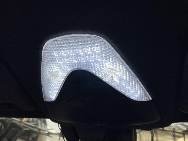 C-HR　LEDルームランプ取付　ZYX11　パーツ持ち込み　伊奈町