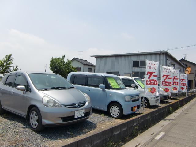 国道２５４号からお越しの場合は万代書店さん・あぐれっしゅさんのある交差点を伊佐沼方面へ１キロです！