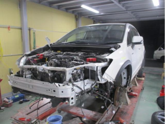 全損事故の鈑金塗装修理事例（スバル・XV）