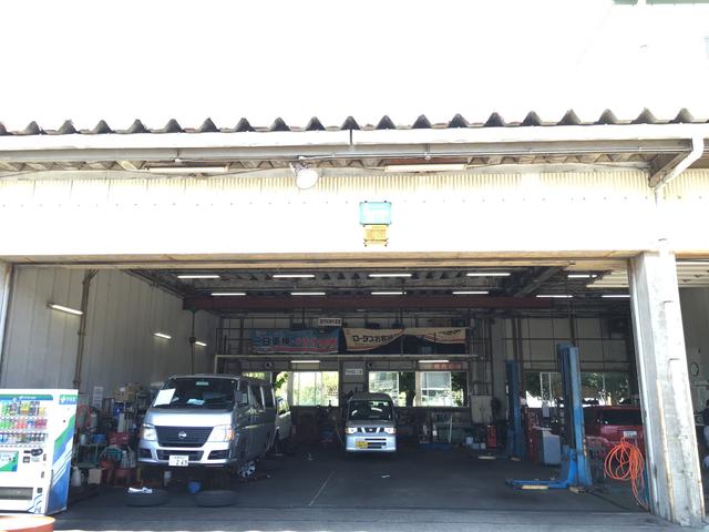 ４ｔトラックもＯＫの広々工場です！