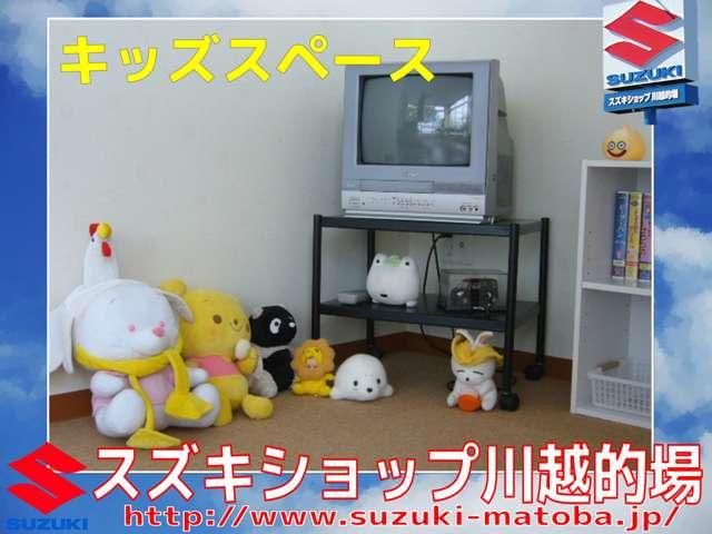 キッズスペースをご用意しておりますので、お子さまと一緒のご来店も歓迎いたします！