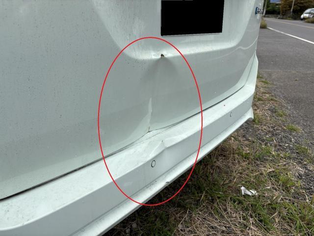 日日産　セレナ　ＨＦＣ27　外装キズ・へこみ修理　埼玉県　富士見市　保険修理も大歓迎　無料代車完備　格安　鈑金塗装修理　無料見積り