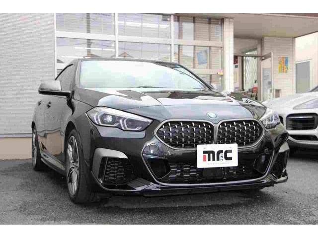 ▼車両入荷情報！　BMW　235i  2.0L
