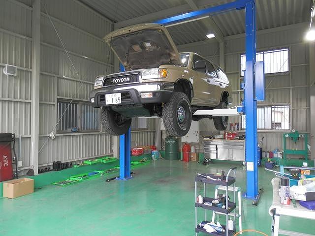 ４駆とハイエースに強いダイレクト！車検・点検受付中。車検は期限がございますのでお早めにご相談下さい。