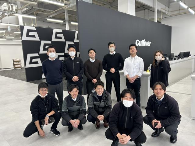 スタッフ紹介1
