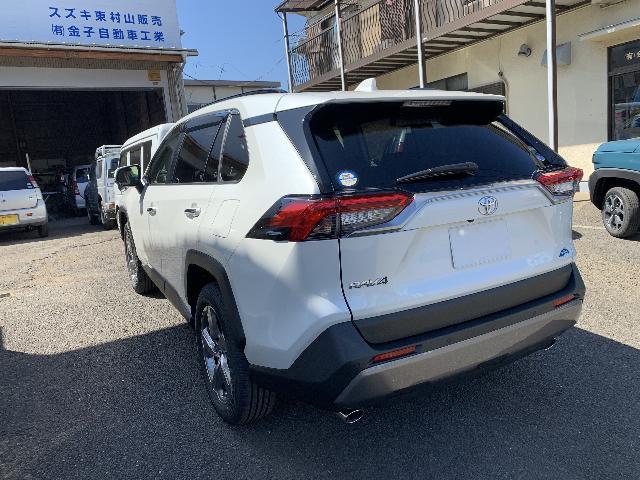 トヨタ　ラブ4 RAV4 ウルトラストロングコート施工
ガラスコート　ボディコート