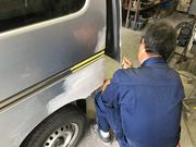 鈑金・塗装のほか溶接などの作業も行えますのでどんなお車も直せます！
