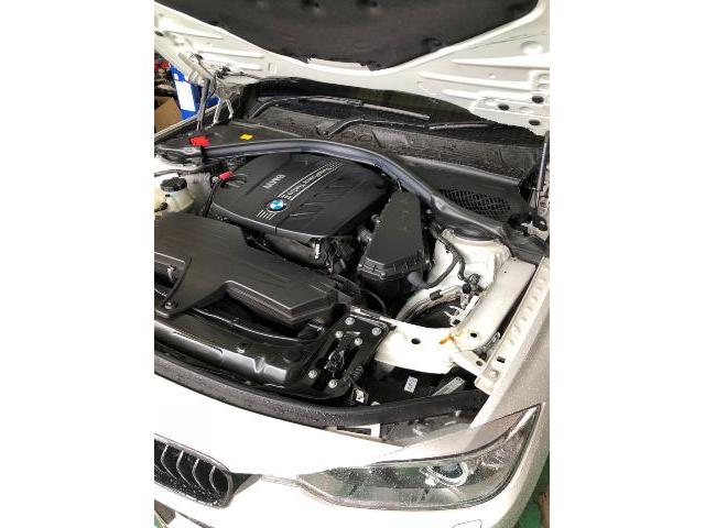 BMW    F30    320d    オイル漏れ修理